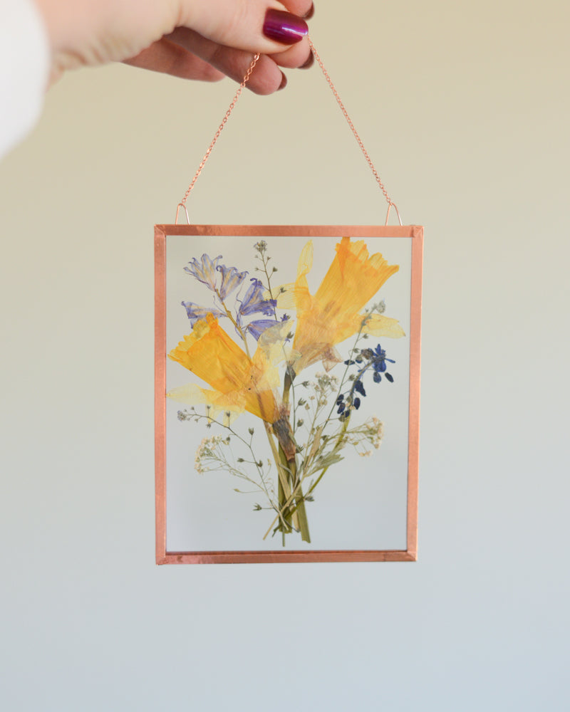 Daffodil Bouquet - Medium Glass and Copper Wall Hanging